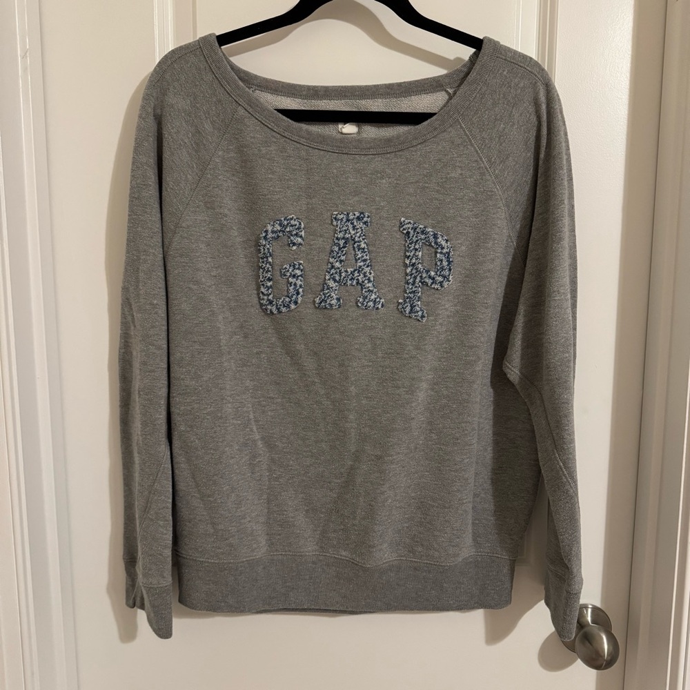 GAP Gray Tufted Logo Boatneck Sweater, S